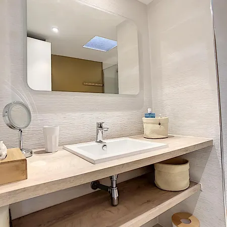 Superbe 3 Pieces Rdj A 2 Pas Des Plages 295l Apartman Cannes