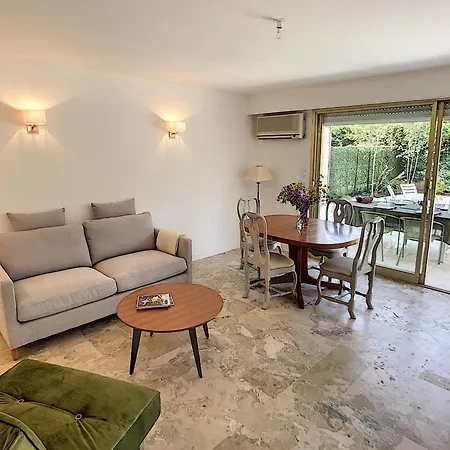 Superbe 3 Pieces Rdj A 2 Pas Des Plages 295l * Cannes